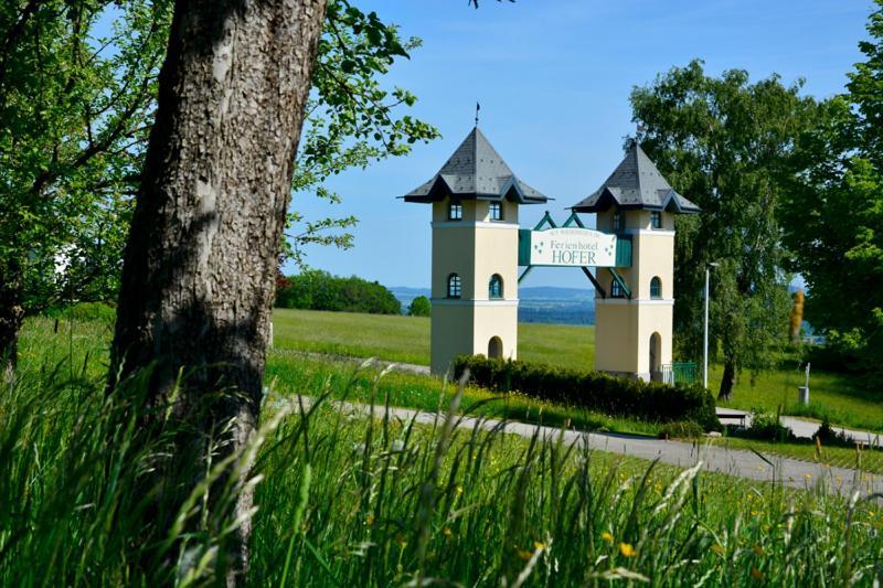 Ferienhotel Hofer Superior Strass im Attergau Exteriör bild